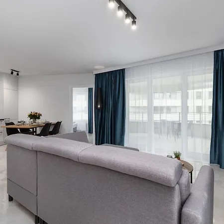 Sun Towers Apartment - Parking & Balkon - By Rent Like Home Swinoujscie Exterior photo