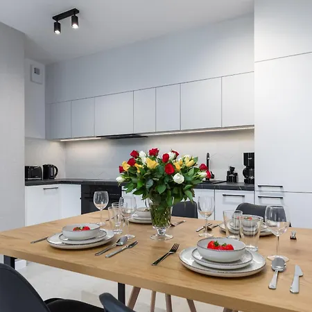 Sun Towers Apartment - Parking & Balkon - By Rent Like Home Swinoujscie Exterior photo