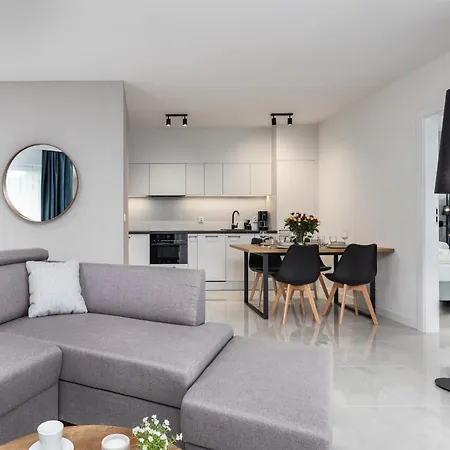 Sun Towers Apartment - Parking & Balkon - By Rent Like Home Swinoujscie Exterior photo